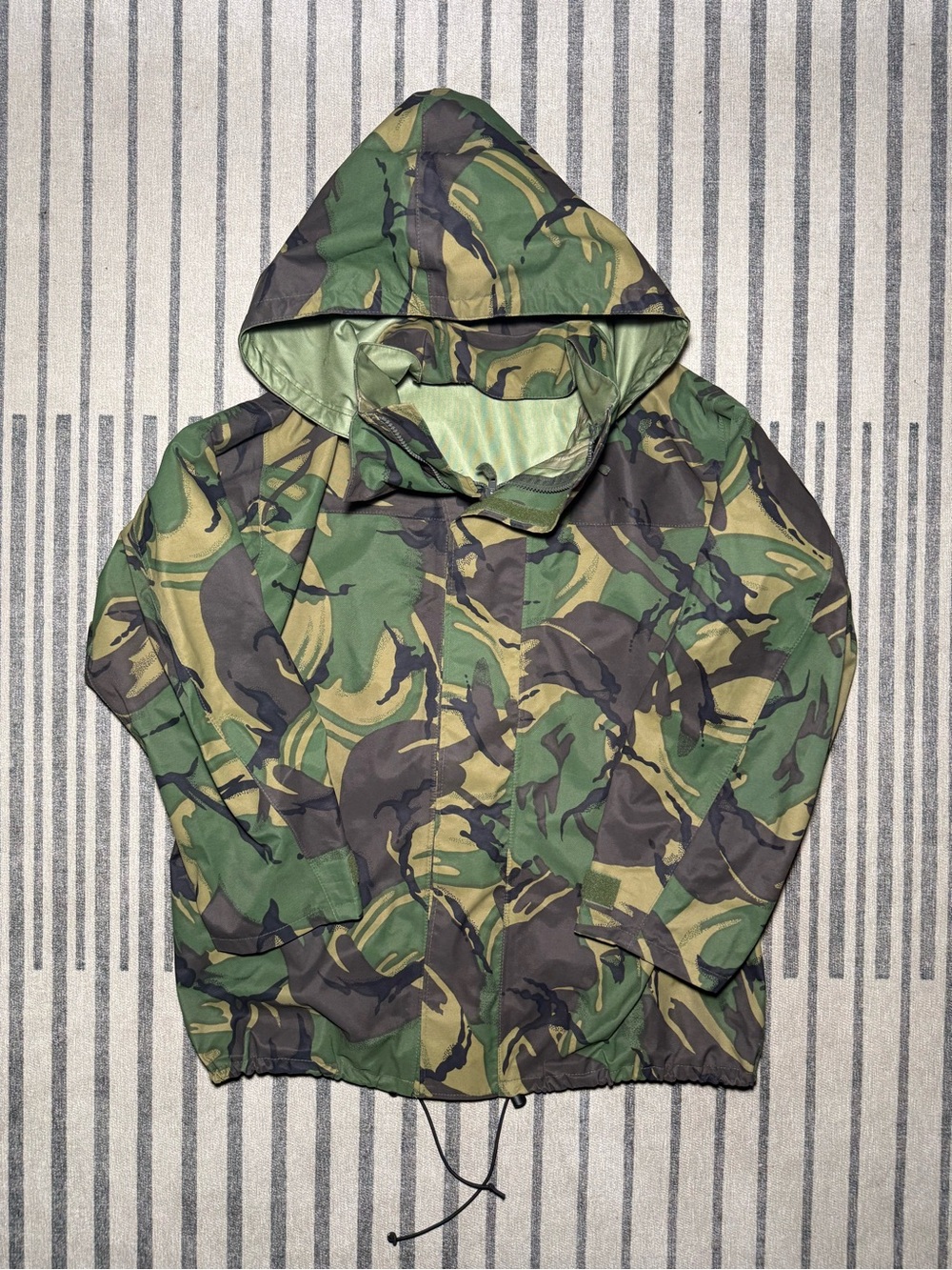 Vintage British Army DPM MVP Waterproof Camo Jacket Parka GoreTex Gorpcore M/L